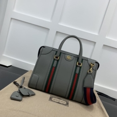 Gucci Shopping Bags